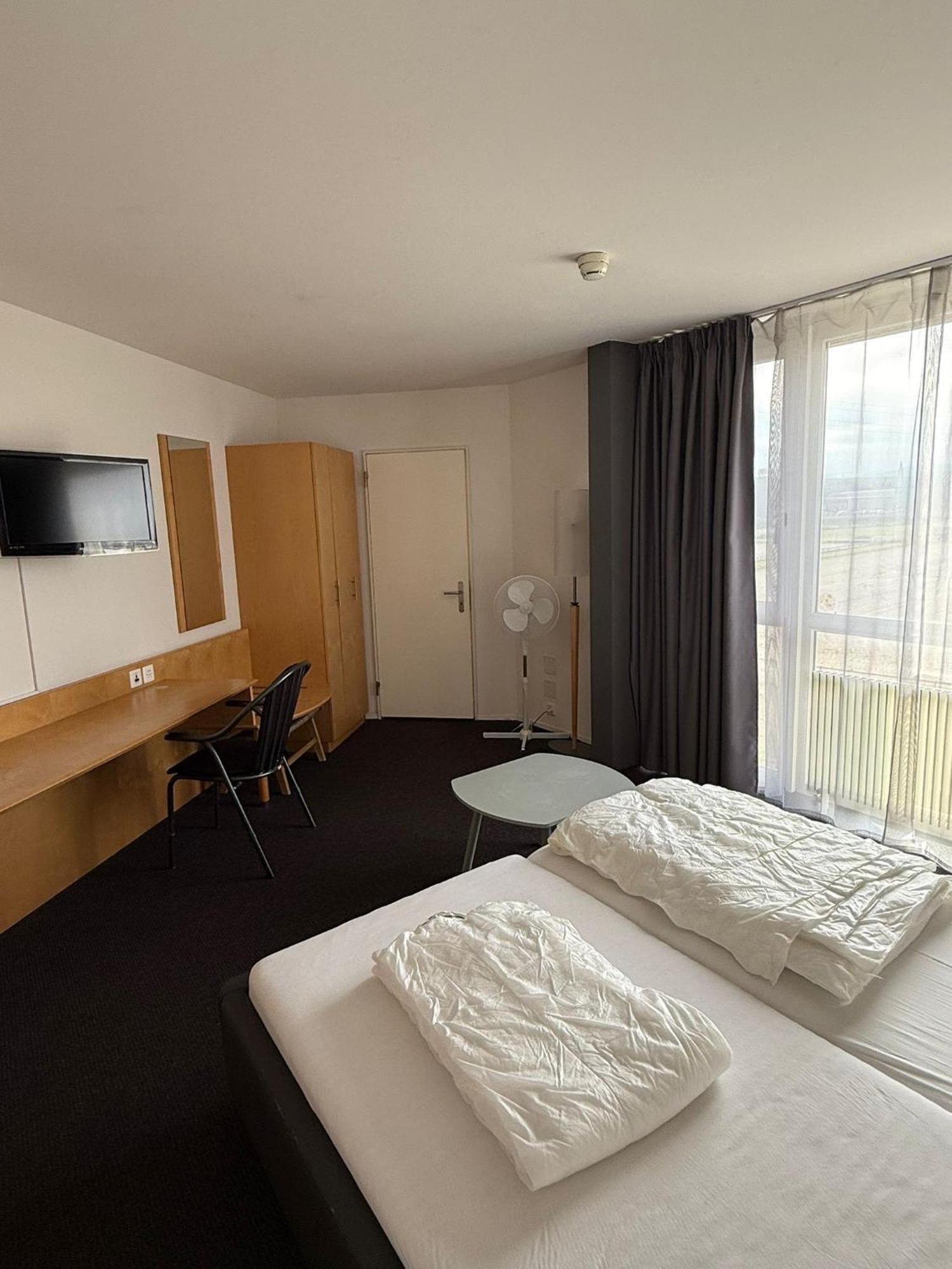 Hotel East End Frauenfeld Extérieur photo